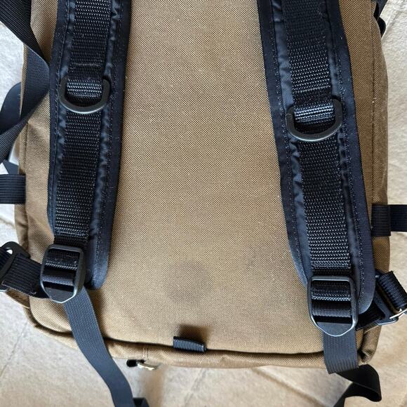 Topo Designs Olive Green Mountain Briefcase Messenger Laptop Bag Backpack - Picture 3 of 7